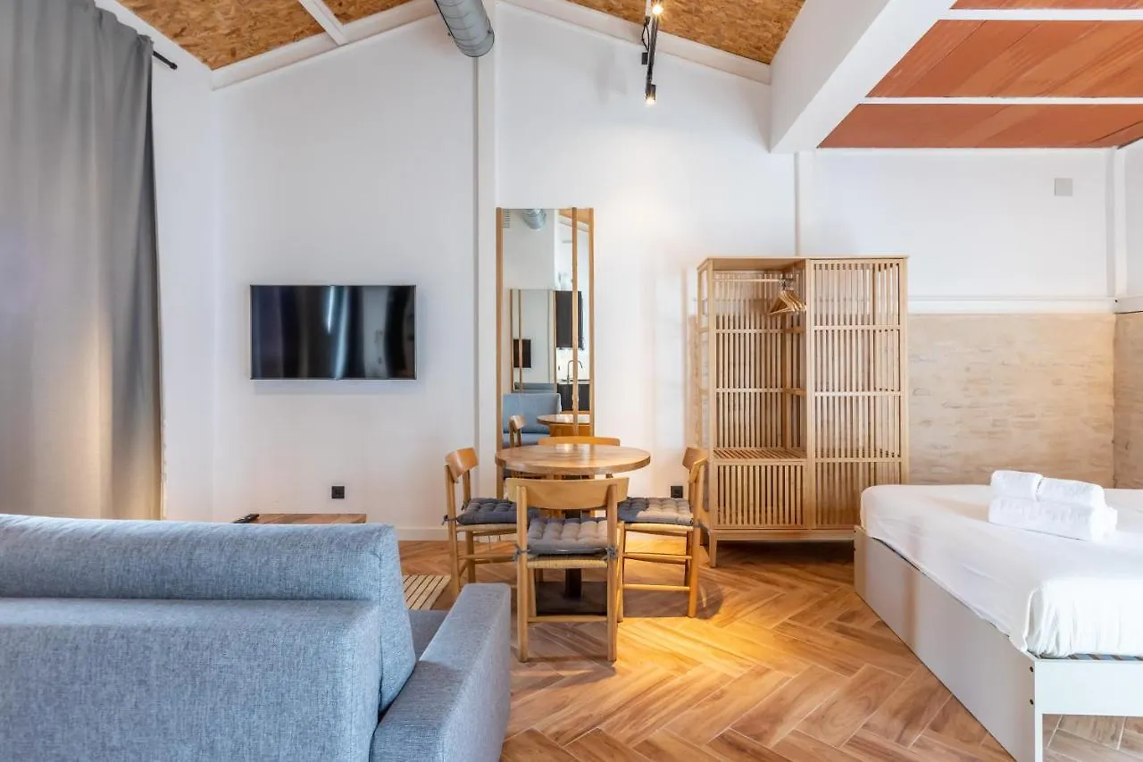 Santa Clara Suites Sevilla 0*, Seville