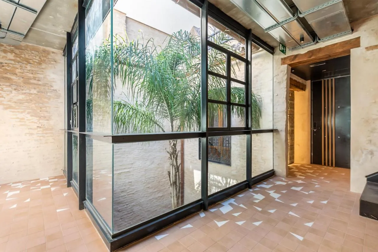 Santa Clara Suites Sevilla 0*, Севилья